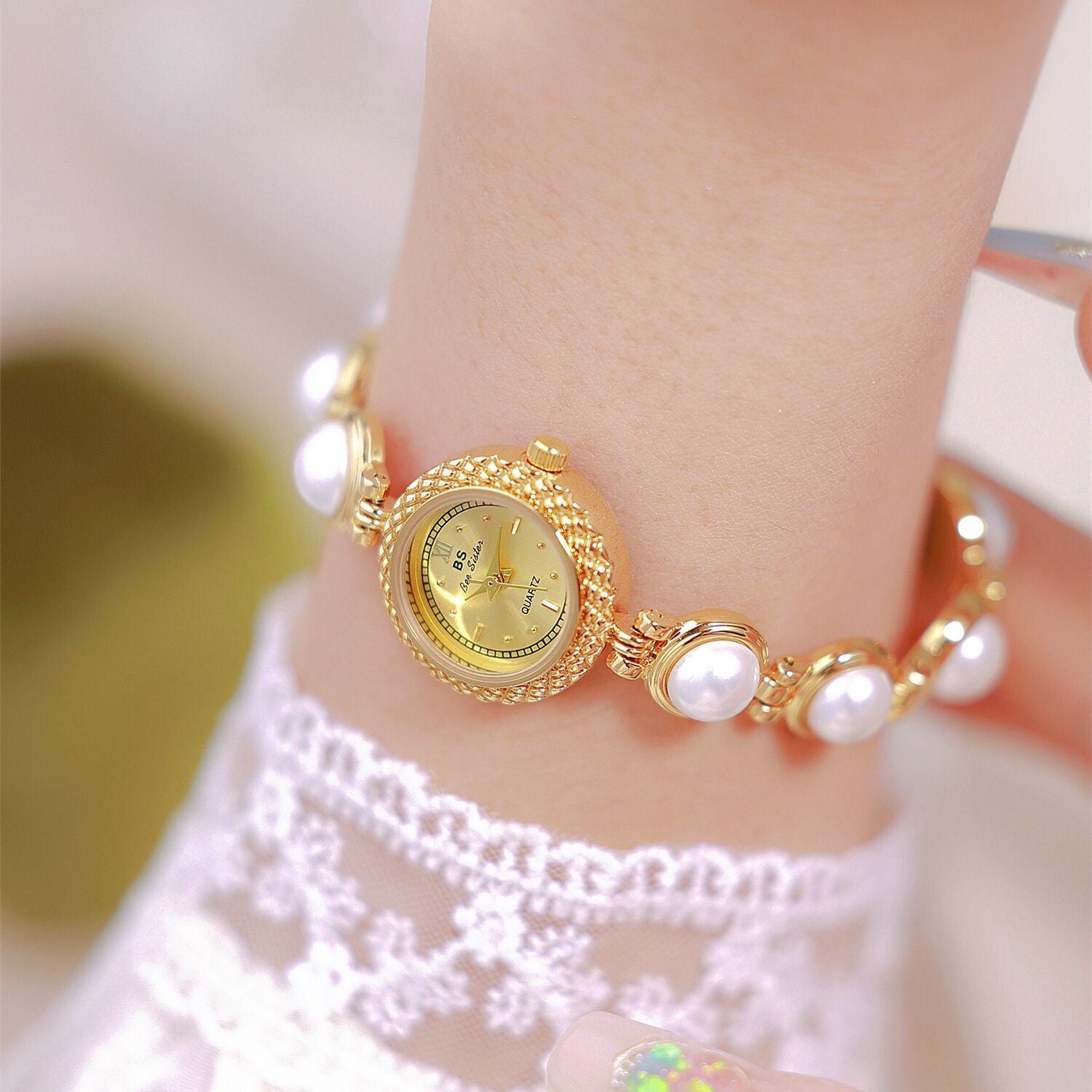 Light Luxury Pearl Bracelet Women&